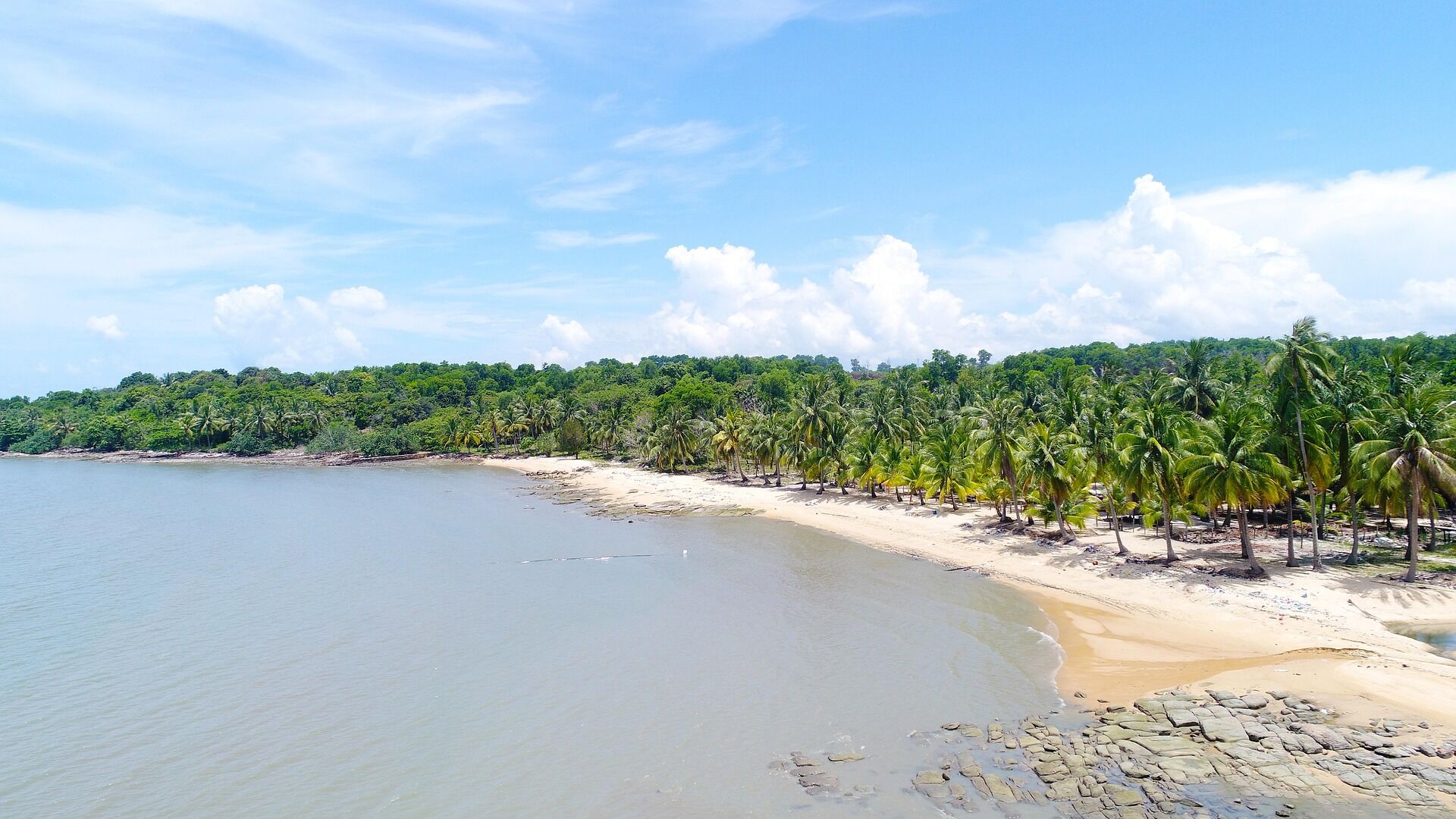 Experience Preah Sihanouk’s heritage with guided tours